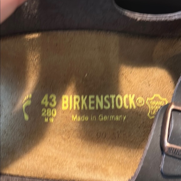 Birkenstock Milano Brown Sandals with Adjustable Straps - Picture 4 of 4